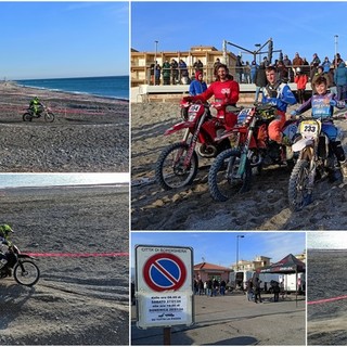 Rombano i motori, sulla spiaggia di Bordighera va in scena il 1° Trofeo del mare (Foto e video) Rombano i motori, sulla spiaggia di Bordighera va in scena il 1° Trofeo del mare (Foto e video)