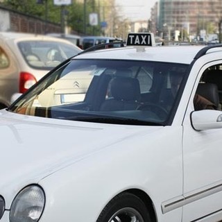 Comprensorio dei Taxi Sanremo-Ospedaletti: ora viene chiesto l'intervento di un 'Commissario ad Acta'