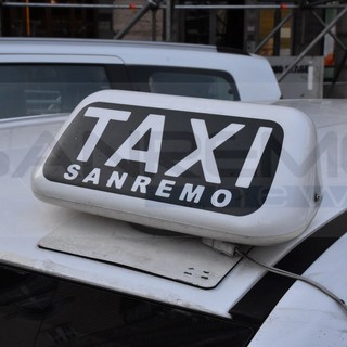 Festival 2021: il Cts raccomanda gli Ncc agli addetti ai lavori, a rischio molte corse per i taxisti di Sanremo