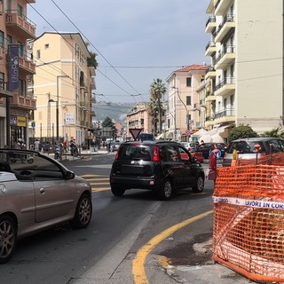 Incidenti e 'inferno di lamiere' su tutte le strade: le considerazioni di un nostro lettore di Sanremo