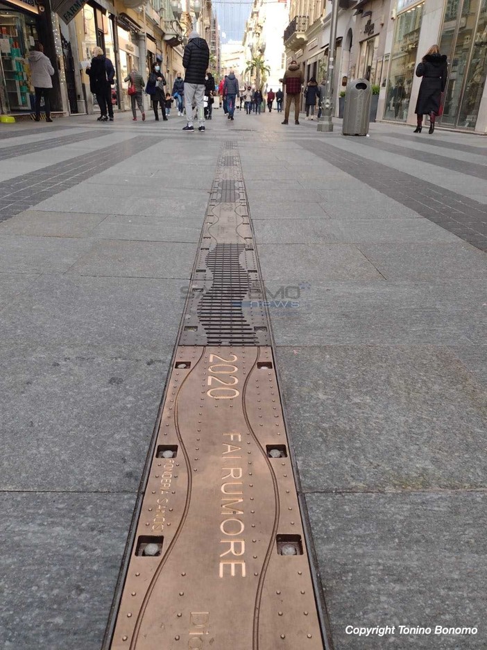 La targa di Diodato, vincitore nel 2020 con “Fai rumore”