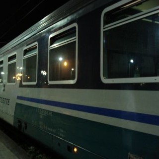 Diano Marina: denunciati i giovani che hanno malmenato il controllore, sono tre torinesi Diano Marina: denunciati i giovani che hanno malmenato il controllore, sono tre torinesi