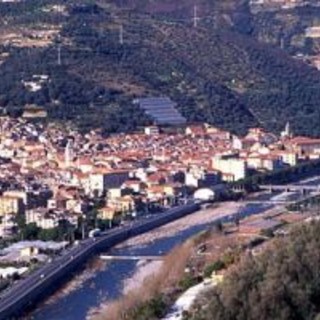 Taggia: luned� spettacolo teatrale dell''Armonia di Cefal�