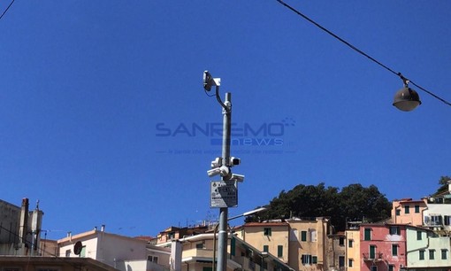 Le nuove telecamere installate al rondò Volta