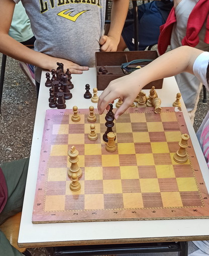 Ventimiglia: Lorenzo Argirò ha vinto il primo torneo di scacchi organizzato alla scuola 'Biancheri' Ventimiglia: Lorenzo Argirò ha vinto il primo torneo di scacchi organizzato alla scuola 'Biancheri'
