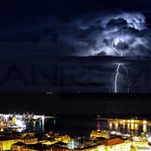 Imperiese, allerta per il passaggio dei temporali: raffiche oltre i 90 km/h, ARPAL segnala burrasca forte su tutta la provincia Imperiese, allerta per il passaggio dei temporali: raffiche oltre i 90 km/h, ARPAL segnala burrasca forte su tutta la provincia