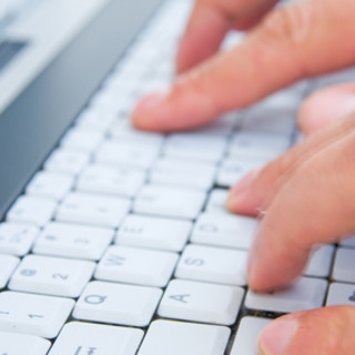 Sanremo: in via Zeffiro Massa un'attività per ottenere il massimo degli sconti su Internet