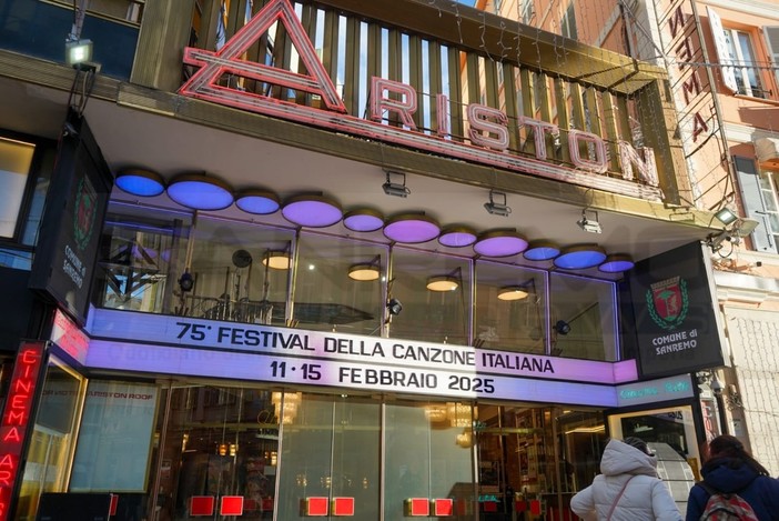 Festival di Sanremo: tornano le 'sirene' romane sull'accordo, il Comune rinuncerebbe all'1% sulla pubblicità Festival di Sanremo: tornano le 'sirene' romane sull'accordo, il Comune rinuncerebbe all'1% sulla pubblicità