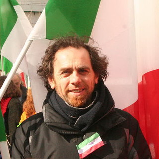 Imperia: ambulanze fuori dall'ospedale, Tomatis (Cgil) "Togliete subito il parcheggio dal privato!"