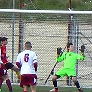 Calcio giovanile, Juniores. Il Taggia supera il Legino nel recupero. Gianni Minori puntualizza: "Ci sarebbe da fare qualche riflessioni su questa categoria"