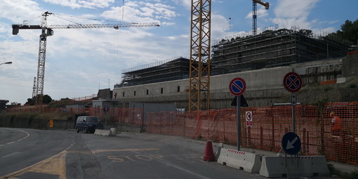 Sanremo: il gruppo Kering mette la quarta ed accelera in Valle Armea, in cantiere anche tre gru (Foto)