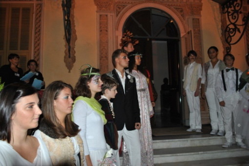 Sanremo: successo a villa Nobel dove gli studenti del Cassini hanno rappresentato Shakespeare