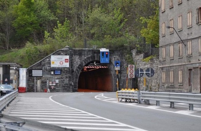 Vuelta a España: aggiornati gli orari di chiusura del Tunnel di Tenda e delle strade per domenica 24 agosto Vuelta a España: aggiornati gli orari di chiusura del Tunnel di Tenda e delle strade per domenica 24 agosto
