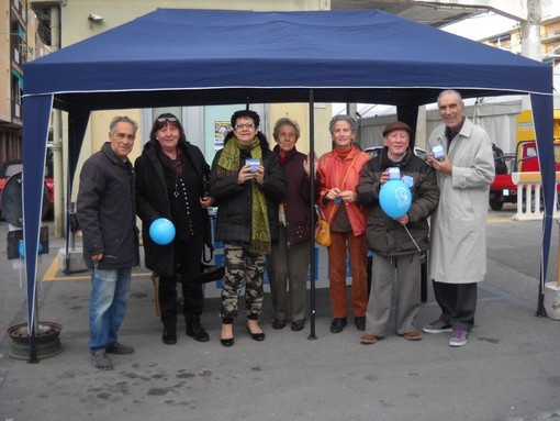 Vallecrosia: anche il circolo culturale 'Smile' ha raccolto l'appello del 'Telefono Azzurro'