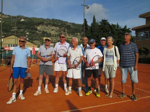 Tennis Ventimiglia, grande successo per l'incontro amichevole contro una selezione belga
