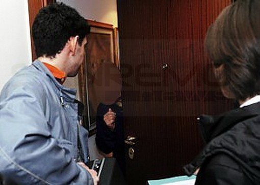 Falsi ispettori dell'Enel in provincia di Imperia: ecco come funziona nel racconto di un ex 'agente'