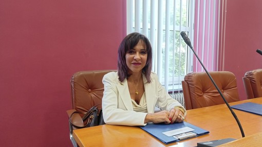 Ventimiglia: dimissioni del Consigliere Tiziana Panetta, Merlenghi "Mi hai spiazzato, ma ho avuto la riprova della bella persona che sei" Ventimiglia: dimissioni del Consigliere Tiziana Panetta, Merlenghi "Mi hai spiazzato, ma ho avuto la riprova della bella persona che sei"