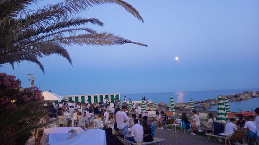 Sanremo: martedì prossimo,  'La Notte delle Stelle e della Moda è al Tiki Beach'