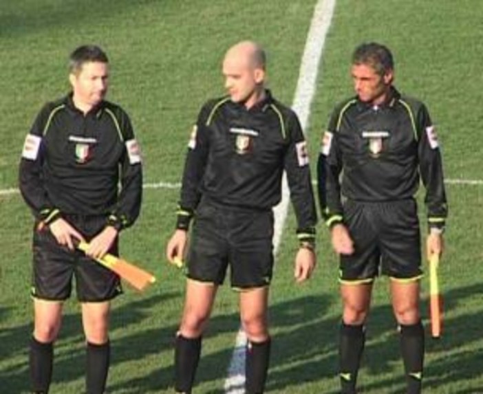 Calcio: le designazioni arbitrali per la penultima giornata del girone A di Prima Categoria