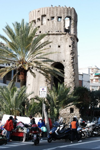 Sanremo: la Torre Saracena ancora al centro di una 'disputa' sulla sua costruzione, 1100 o 1500?