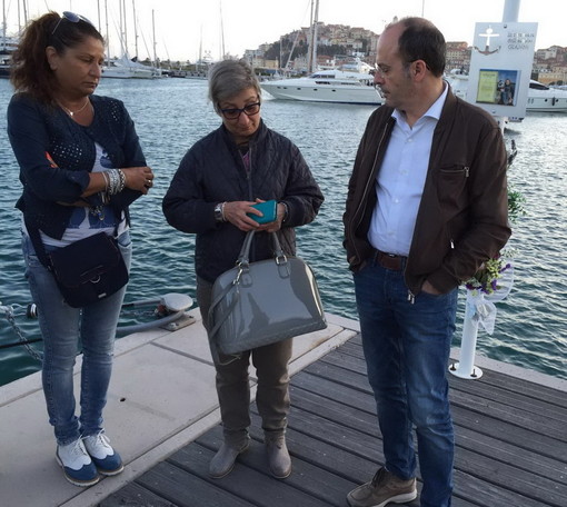 Imperia: ieri sera è stata posata una targa in memoria del sub Gianni Previato morto nel maggio 2013