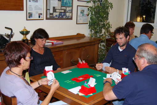Bordighera: dal 24 ottobre al via i corsi di bridge con l'associazione della città delle palme