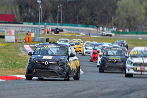 Automobilismo: secondo round campionato italiano 'Sprint Series', la famiglia sanremese Liguori all’autodromo umbro di Magione