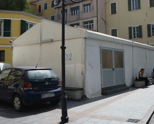 Imperia: tensostruttura dell'ex mercato di piazza Ricci affidata a Imperia Rugby e Maurina Imperia: tensostruttura dell'ex mercato di piazza Ricci affidata a Imperia Rugby e Maurina