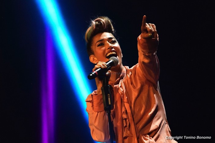 Nina Zilla a Pian di Nave di Sanremo Nina Zilla a Pian di Nave di Sanremo