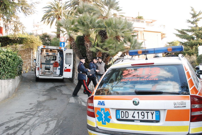 Sanremo: 40enne cade dal terzo piano di un'abitazione di strada mulattiera Peiranze