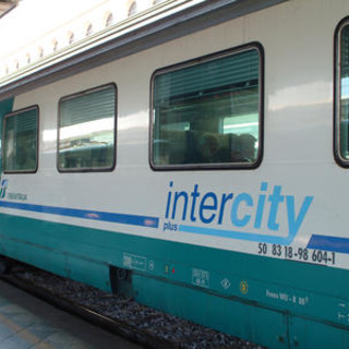FS italiane, più comfort e puntualità per i viaggiatori degli intercity Trenitalia