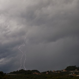 Diano Marina: venerdì e sabato chiuse le scuole per allerta 2 della Protezione Civile
