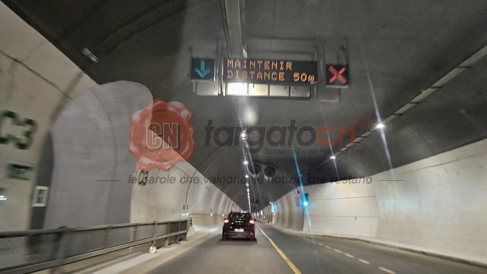 Il tunnel del Colle di Tenda chiude per 39 giorni. Dal 30 ottobre riaprirà finalmente senza fasce orarie? Il tunnel del Colle di Tenda chiude per 39 giorni. Dal 30 ottobre riaprirà finalmente senza fasce orarie?