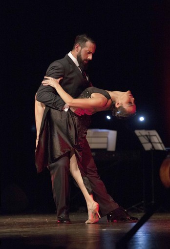 Bordighera: venerdì prossimo all'ex Anglicana una serata per scoprire il magico mondo del Tango