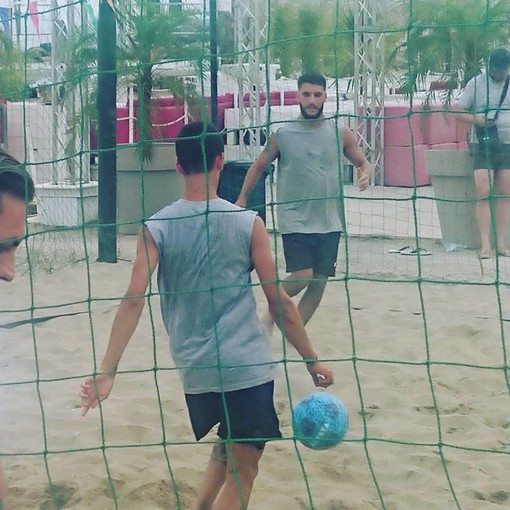 Al via la terza edizione del torneo “Sanremo Beach Soccer”, sabato la finalissima (Foto)