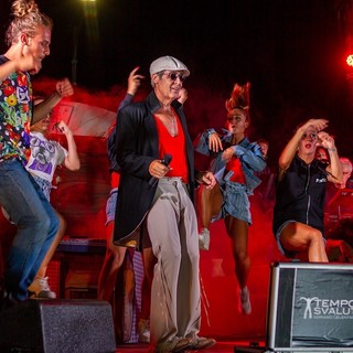 La produzione del musical “Tempo di Svalutation – Adriano Celentano Tribute Show” cerca due ballerine La produzione del musical “Tempo di Svalutation – Adriano Celentano Tribute Show” cerca due ballerine