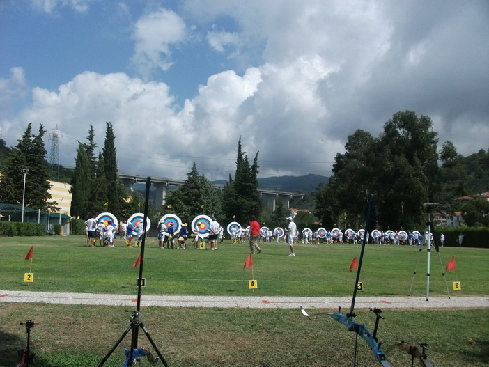 Tiro con l'Arco: ottimi risultati degli Arcieri Imperiesi al 26° trofeo San Lorenzo Tiro con l'Arco: ottimi risultati degli Arcieri Imperiesi al 26° trofeo San Lorenzo