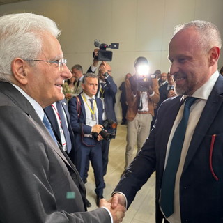 Il manager sanremese Sergio Tommasini ha incontrato ieri in Costa d'Avorio il presidente della Repubblica Il manager sanremese Sergio Tommasini ha incontrato ieri in Costa d'Avorio il presidente della Repubblica