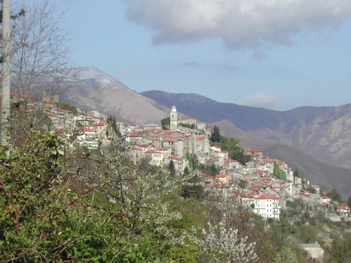 Triora: la Kerocarbo Srl smantella l'impianto di distribuzione carburanti alle ex Caserme Prealpi