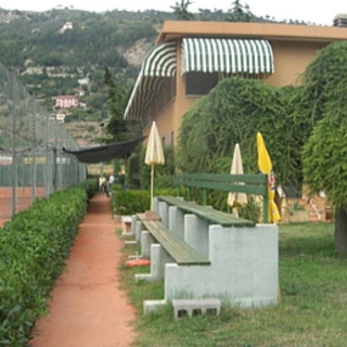 Ventimiglia: approvata la procedura di gara per affidamento gestione dei tre campi da tennis in località Peglia Ventimiglia: approvata la procedura di gara per affidamento gestione dei tre campi da tennis in località Peglia