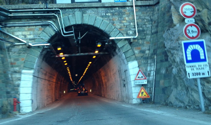 Problemi alla circolazione oggi tra Liguria e Piemonte: chiusure temporanee sulla Statale del Tenda Problemi alla circolazione oggi tra Liguria e Piemonte: chiusure temporanee sulla Statale del Tenda