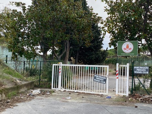 Tennis Club Ventimiglia chiuso, Scullino: "La documentazione non era in regola" (Foto)