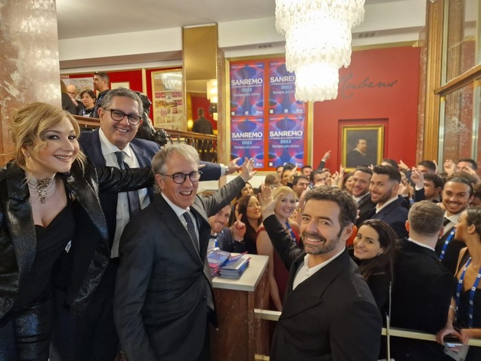 Festival di Sanremo, Toti: "Senza polemiche sarebbe più triste, Zelenski? Avrei voluto vederlo collegato"