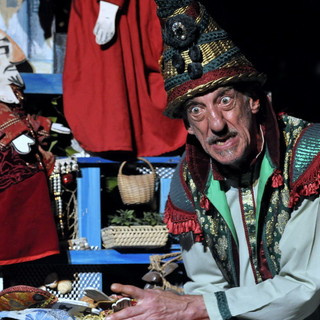 Apricale: anche quest'anno, nel mese di agosto si rinnova la magia con il Teatro della Tosse Apricale: anche quest'anno, nel mese di agosto si rinnova la magia con il Teatro della Tosse