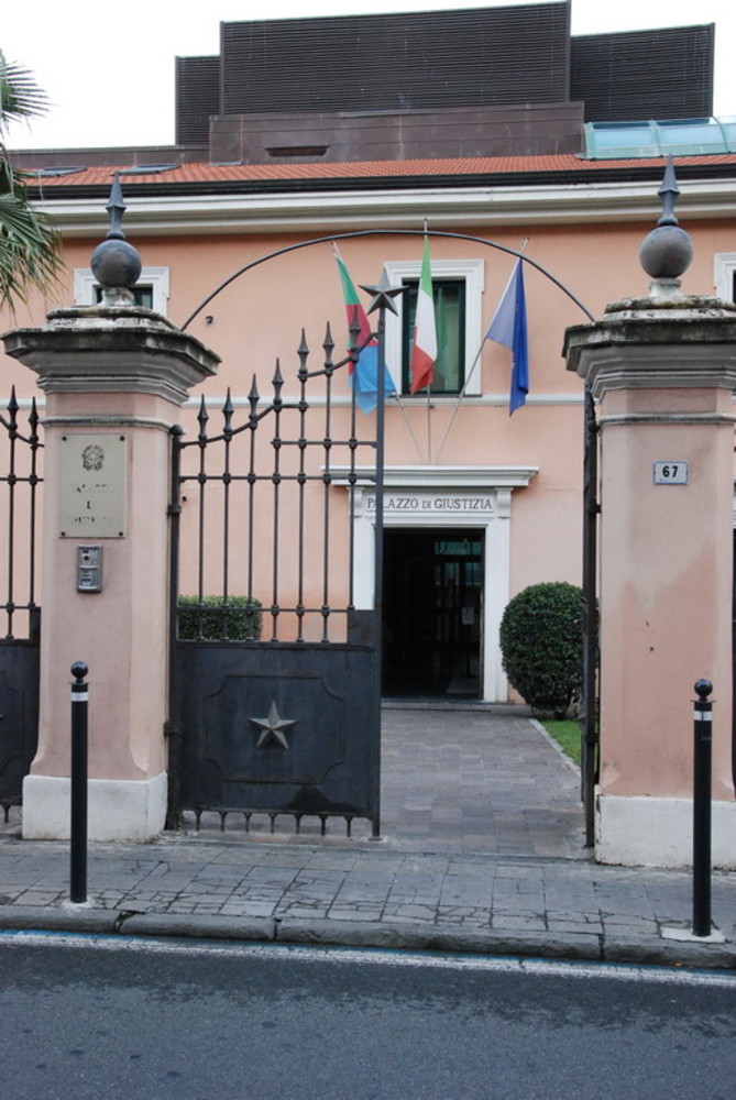 Imperia: colpo di scena Tradeco non si oppone alle ingiunzioni di pagamento, i lavoratori potranno rivalersi sui comuni morosi