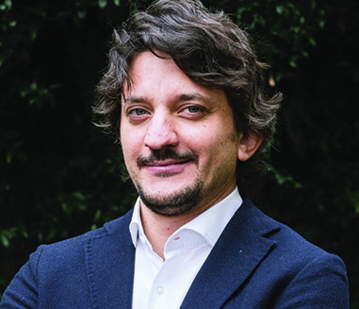 Sanremo: domani pomeriggio Tommaso Labate presenta il suo ultimo libro ‘I rassegnati. L’irresistibile inerzia dei quarantenni’