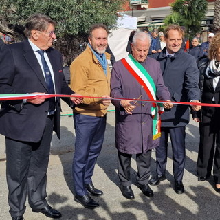 Imperia, Vice Presidente Alessandro Piana al taglio del nastro della 24esima edizione di Olioliva