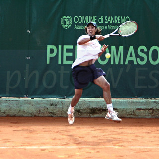 Ventimiglia: è iniziato ieri il torneo di tennis 'giallo-rosa' intitolato a Pino Ala