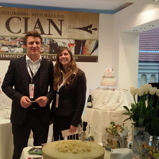 L'agriturismo 'Ü Cian' di Isolabona presente al 'Salone degli Sposi', visitabile oggi e domani al Palafiori di Sanremo L'agriturismo 'Ü Cian' di Isolabona presente al 'Salone degli Sposi', visitabile oggi e domani al Palafiori di Sanremo