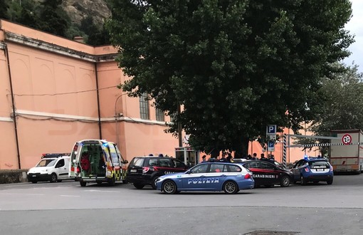 L'intervento di 118 e forze dell'ordine